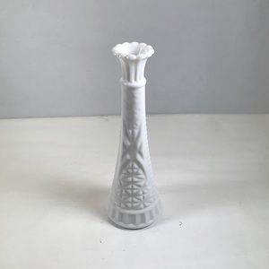 Anchor Hocking white milk glass bud vase vintage